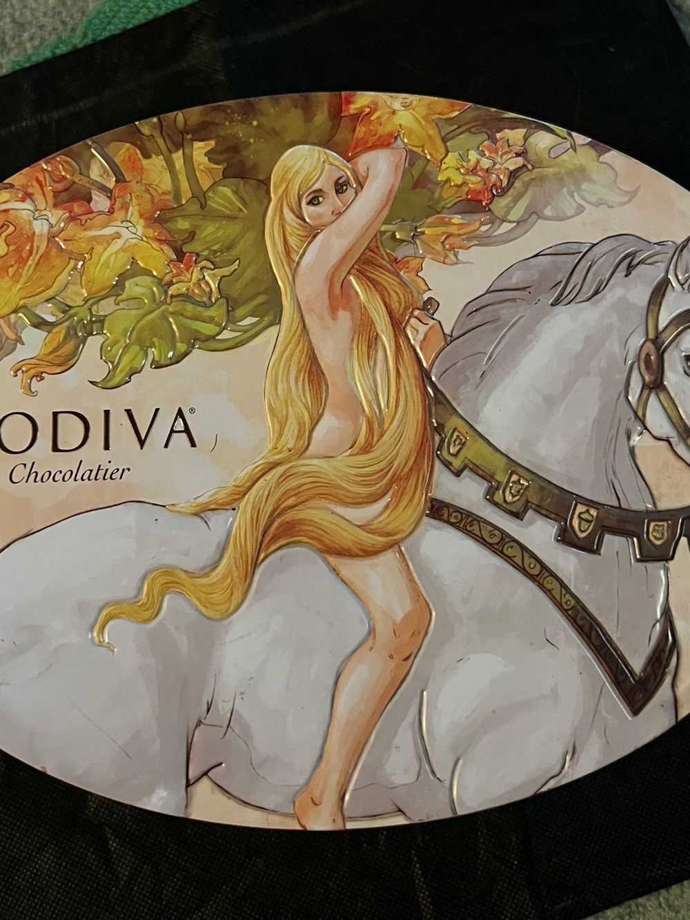 Lot 3 Godiva Chocolatier Decorative Tin with Golden-Haired Illustration